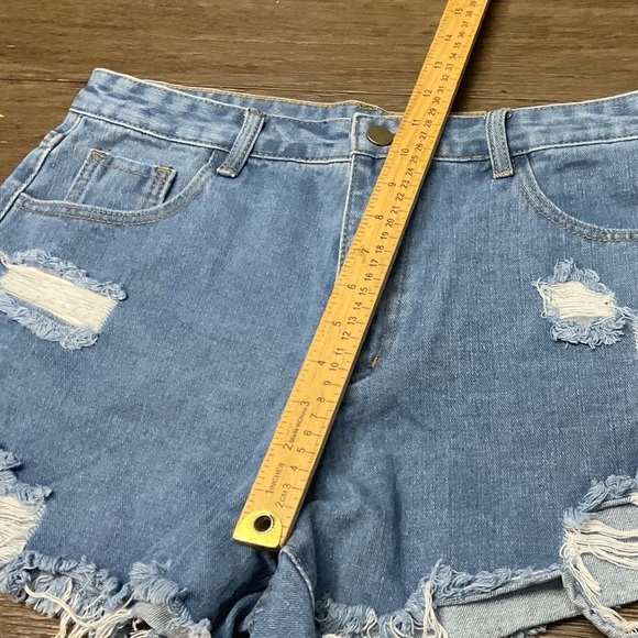 Shein Denim Shorts Distressed Raw Edge Woman's Size Small Large - Picture 3 of 6